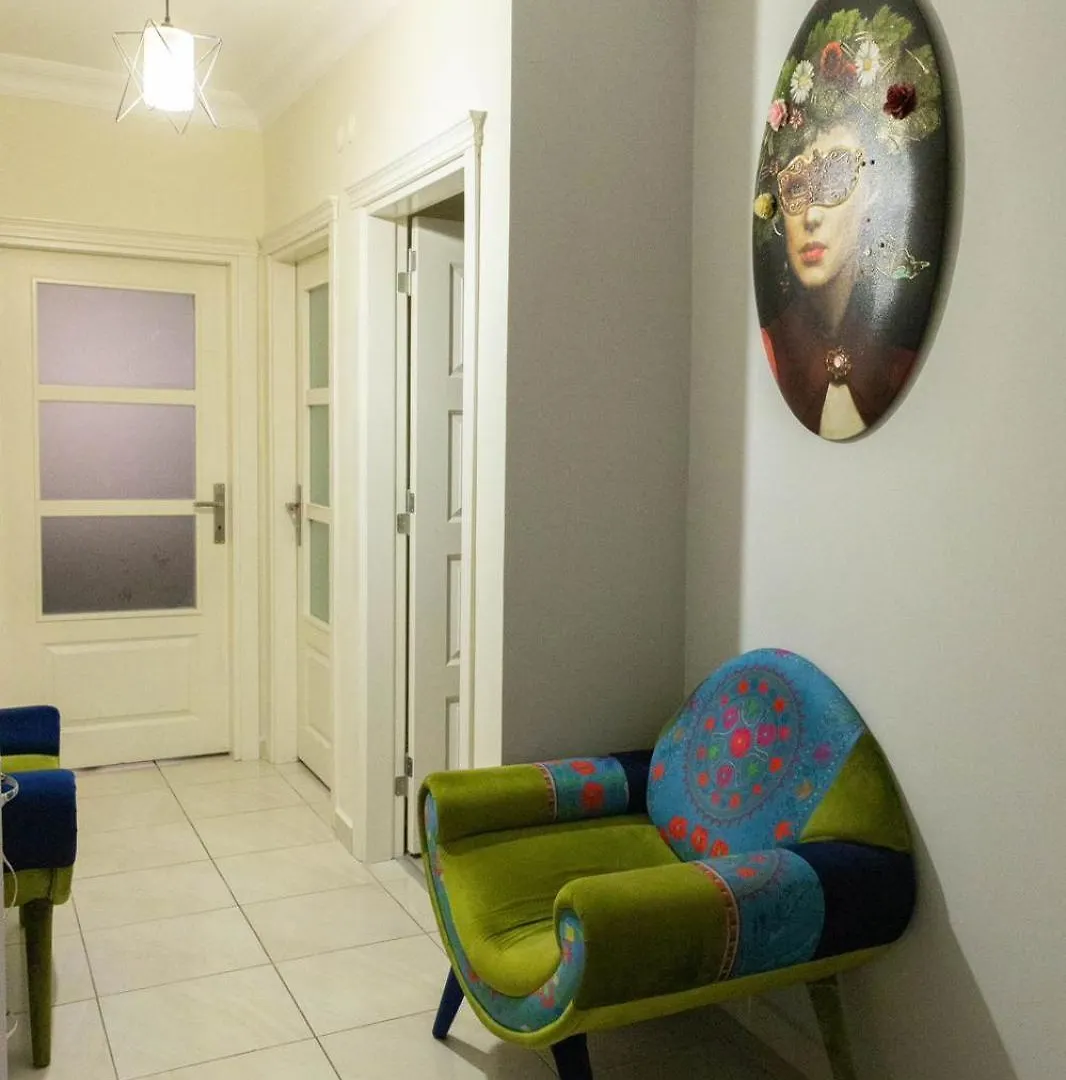 Istanbul Residence 0*,